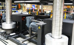Lift cylinders for stage