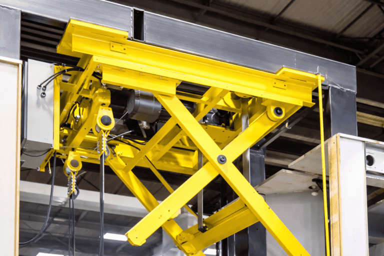 Industrial-inverted-belt-lift-for-aerospace