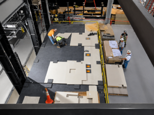 Installingstage-lifts