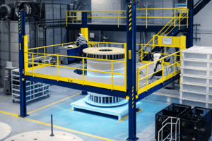 four-post-lift-for-transformer-core-winding