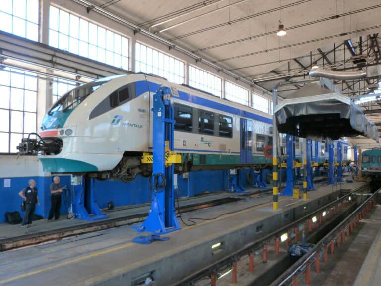 SCM-Railway-Lifting-Jacks-gallery-18