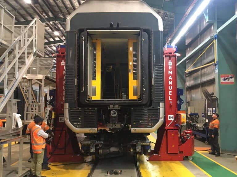 SCM-Railway-Lifting-Jacks-gallery-9