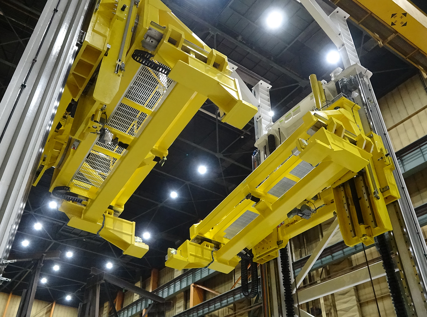 aero engine lift workstation 2